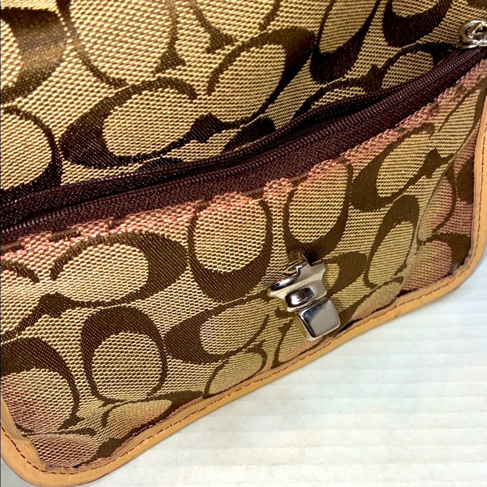 Vintage Coach Park Signature Canvas Wallet, AS IS - Picture 14 of 16